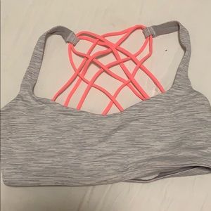 Lululemon sports bra